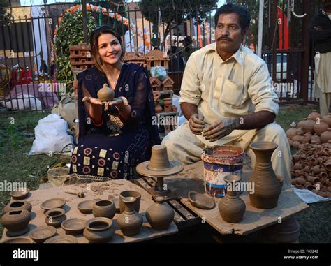 Lahore Literary Festival: Ein Schmelztiegel der Gedanken und ein Spiegelbild der pakistanischen Gesellschaft